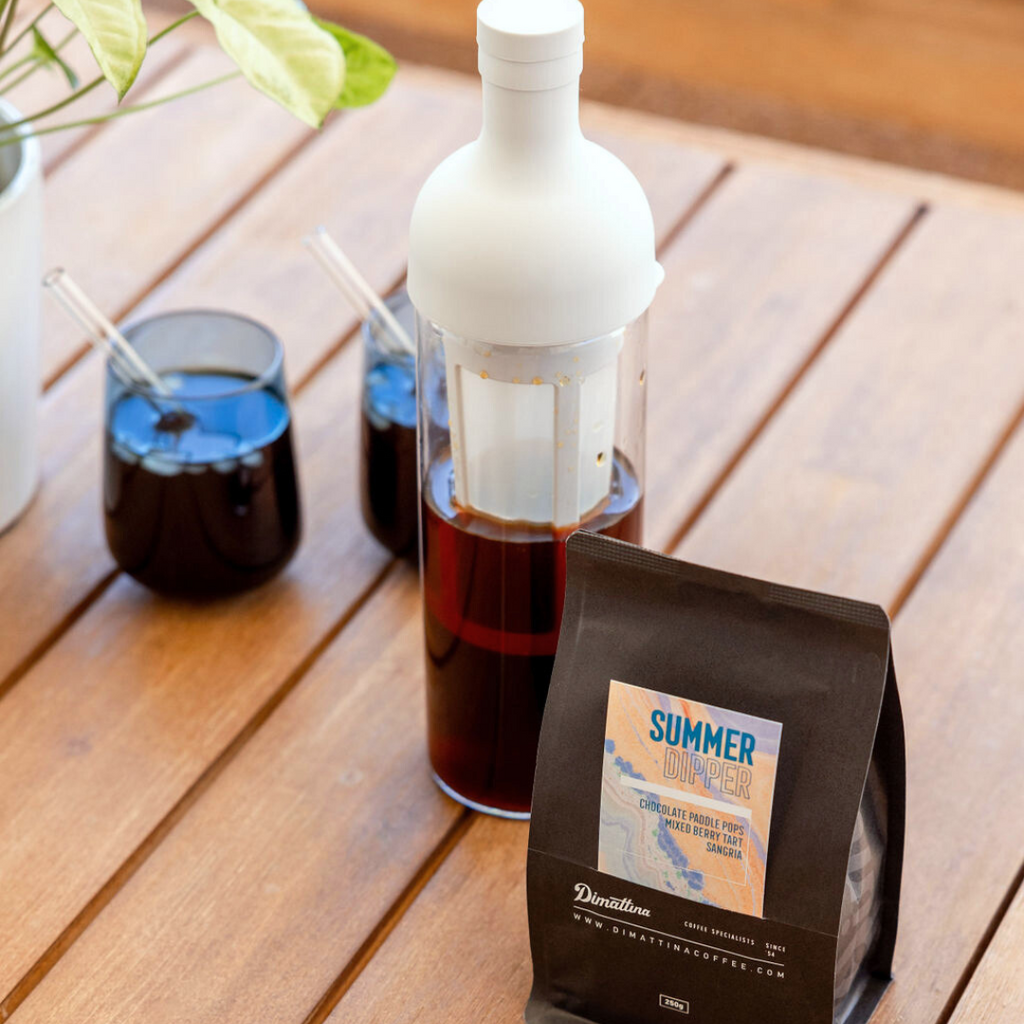 dimattinacoffee Product Hario Cold Brew Bottle Pale Grey